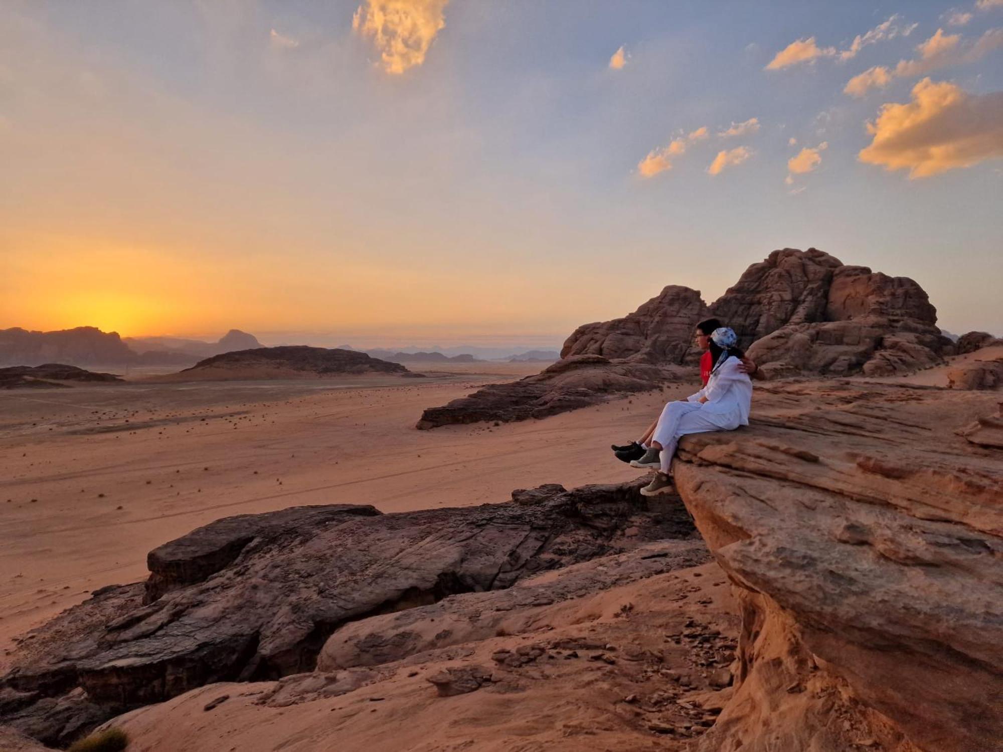 Adel Rum Camp Bubbles Wadi Rum Luaran gambar